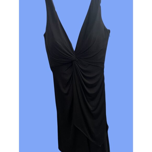 NWT STUNNING “laundry by Shelli Segal” LBD Size 4 - FLATTERING - COMFORTABLE! - Picture 2 of 8